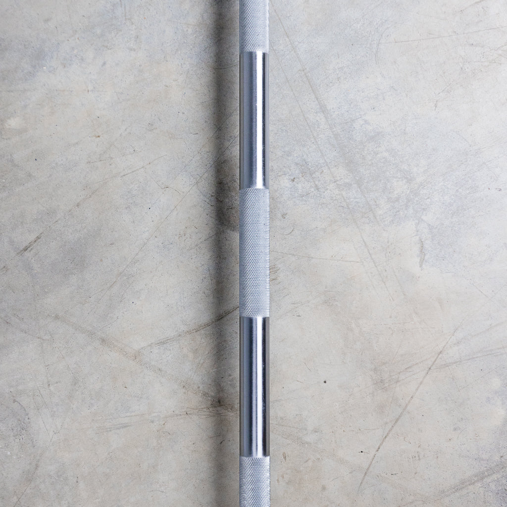 GRIND power bar showing knurling and smooth parts of the shaft
